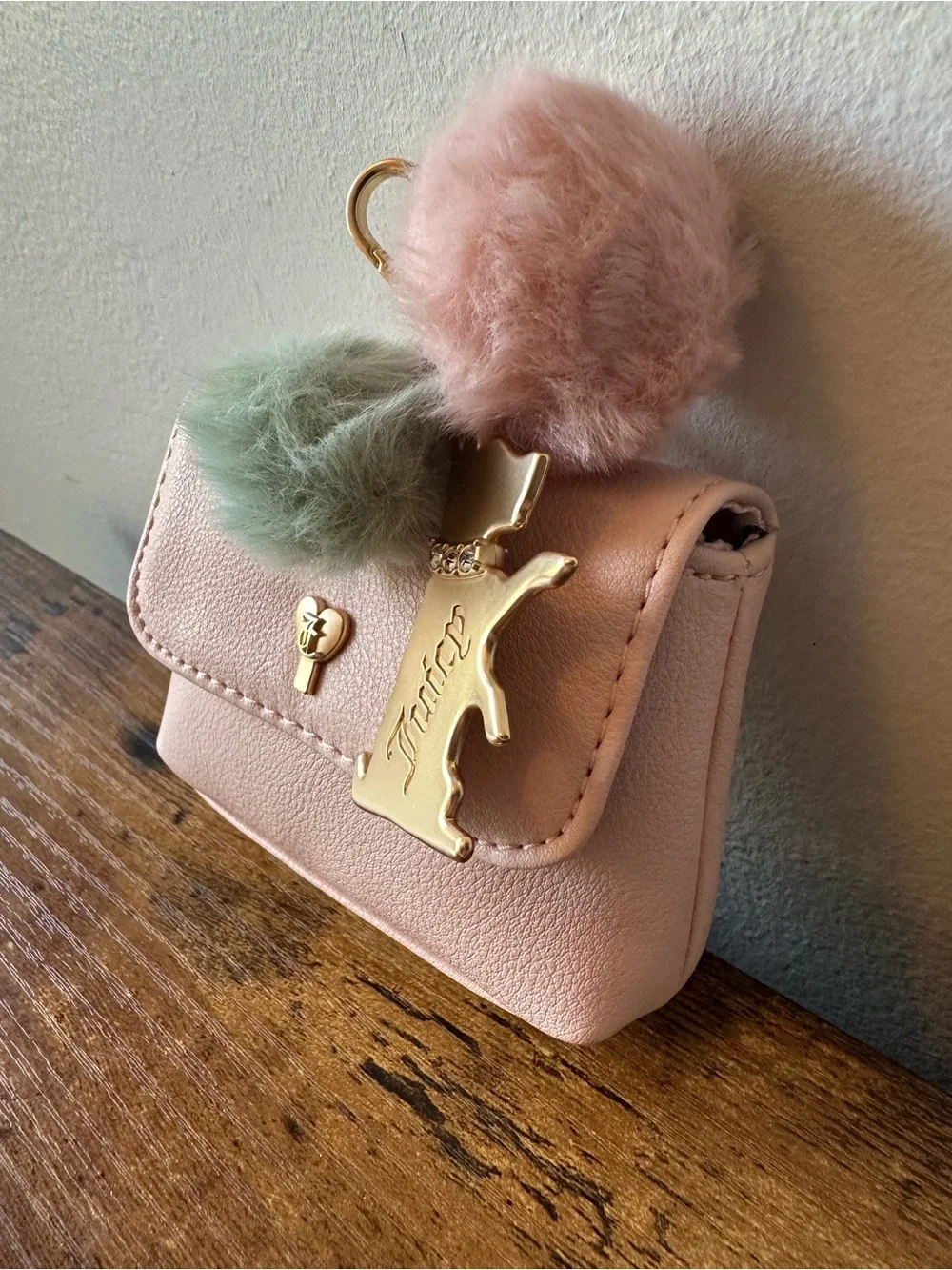 Juicy Couture Light Pink Coin Purse Wallet Mint & Pink Pom Pom & Dog Charms NWOT